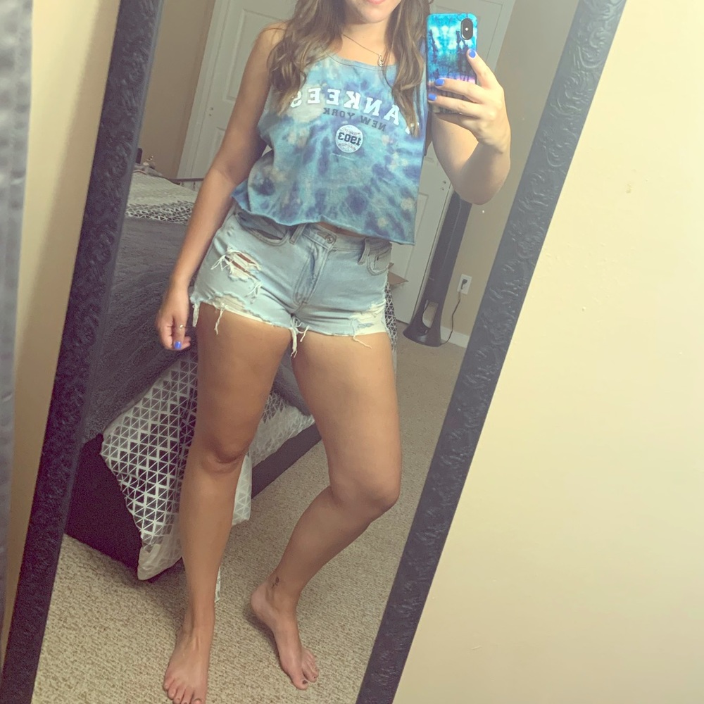 Yankees cropped tye dye